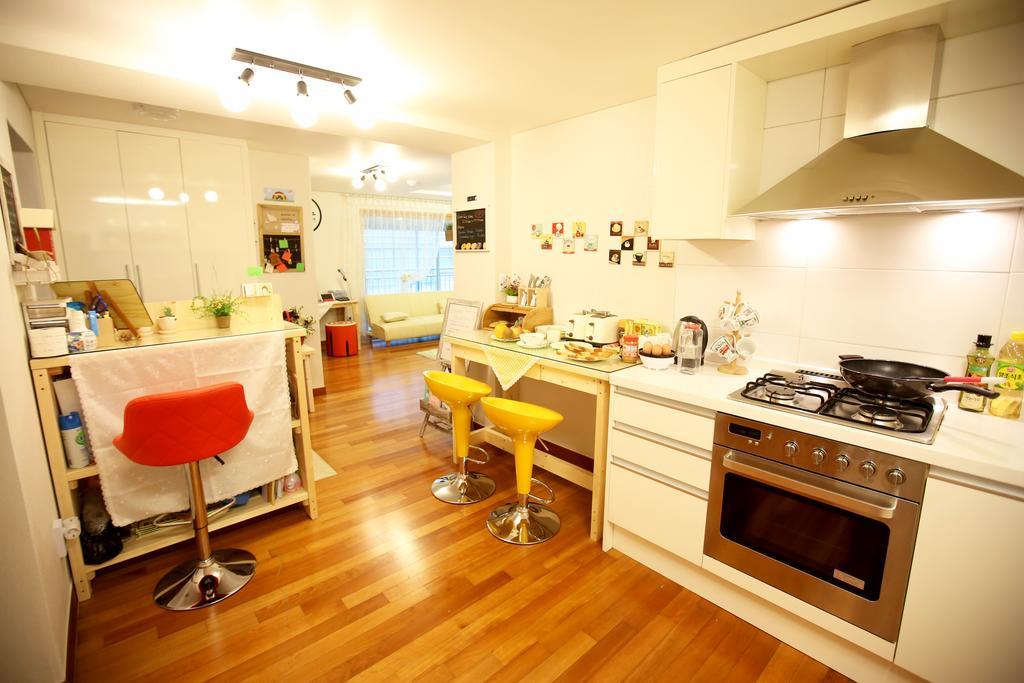 Bounce Hongdae Guest house