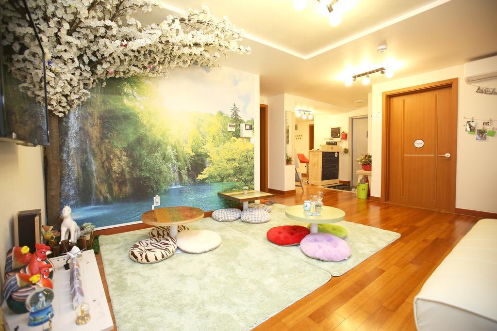 Bounce Hongdae Guest house *