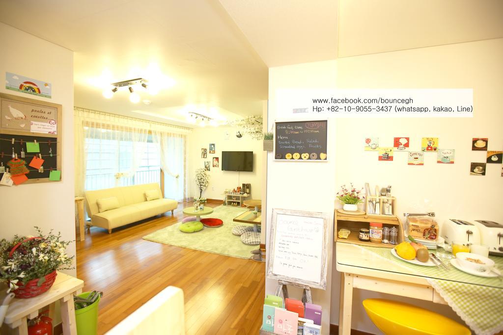 Bounce Hongdae Guest house *